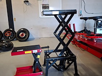 Motorlift met motorheftafel hbm - afbeelding 1 van  9