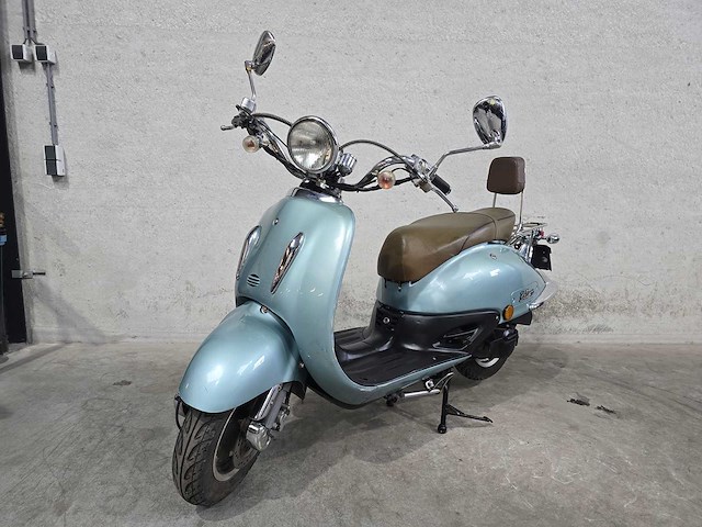 Motormania - bromscooter - bella 50 retro - 4t 45km uitvoering fp427k - afbeelding 3 van  7