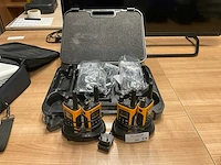 Motorola t80 extreme walkie talkie - afbeelding 1 van  3