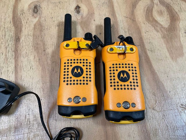 Motorola tlkr portofoonset - afbeelding 3 van  6