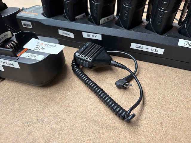 Motorola walkie-talkie set - afbeelding 4 van  5