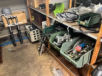 Motoronderdelen, grijpvoorraden en magazijninventaris - afbeelding 4 van  83