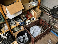 Motoronderdelen, grijpvoorraden en magazijninventaris - afbeelding 6 van  83