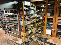 Motoronderdelen, grijpvoorraden en magazijninventaris - afbeelding 41 van  83