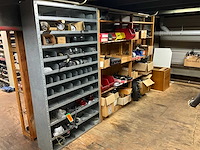 Motoronderdelen, grijpvoorraden en magazijninventaris - afbeelding 46 van  83