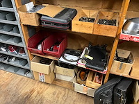 Motoronderdelen, grijpvoorraden en magazijninventaris - afbeelding 50 van  83