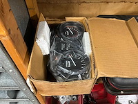 Motoronderdelen, grijpvoorraden en magazijninventaris - afbeelding 51 van  83