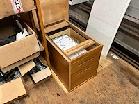 Motoronderdelen, grijpvoorraden en magazijninventaris - afbeelding 54 van  83