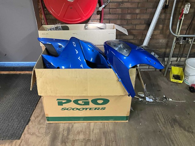 Motoronderdelen, grijpvoorraden en magazijninventaris - afbeelding 45 van  83