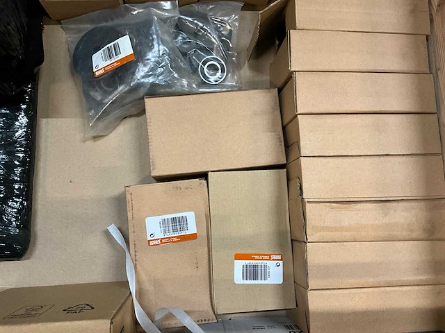 Motoronderdelen perkins - afbeelding 4 van  5