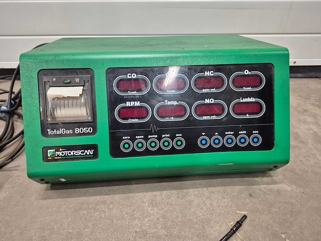 Motorscan - 2011 - totalgas 8050 - viergastester emissie apparatuur - afbeelding 2 van  6