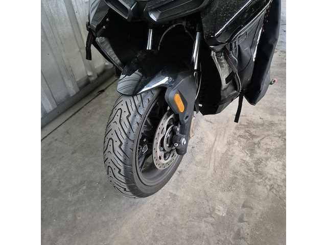 Motorscooter, bmw, c 400 gt, 2023 - afbeelding 8 van  8