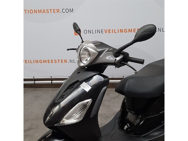 Motorscooter, derbi, boulevard 125, 2014 - afbeelding 18 van  25