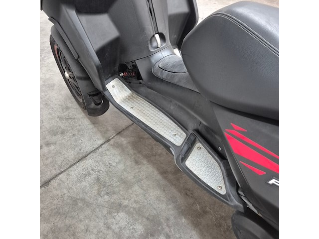 Motorscooter, gilera, fuoco lt rvb, 2014 - afbeelding 23 van  26