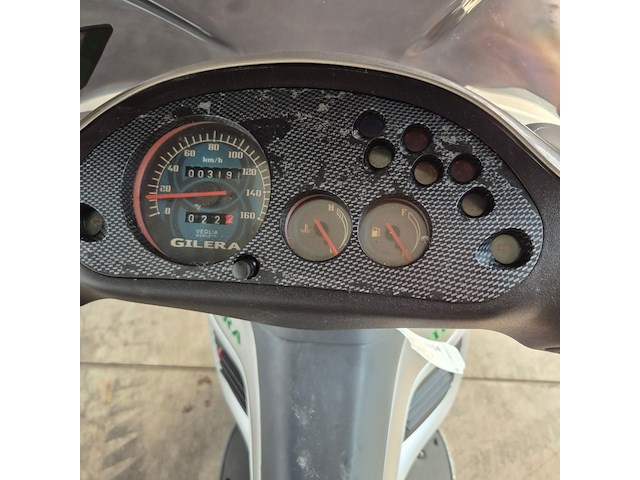 Motorscooter, gilera, runner 125 fx, 1998 - afbeelding 8 van  24
