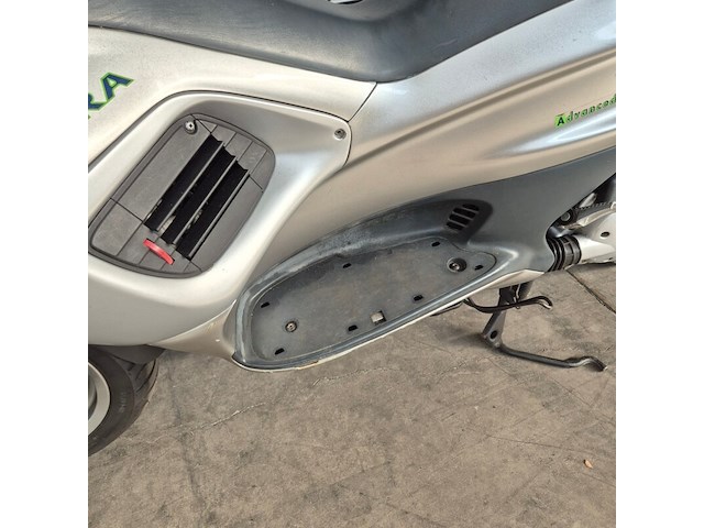 Motorscooter, gilera, runner 125 fx, 1998 - afbeelding 13 van  24