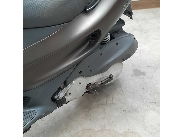 Motorscooter, gilera, runner 125 fx - afbeelding 13 van  23