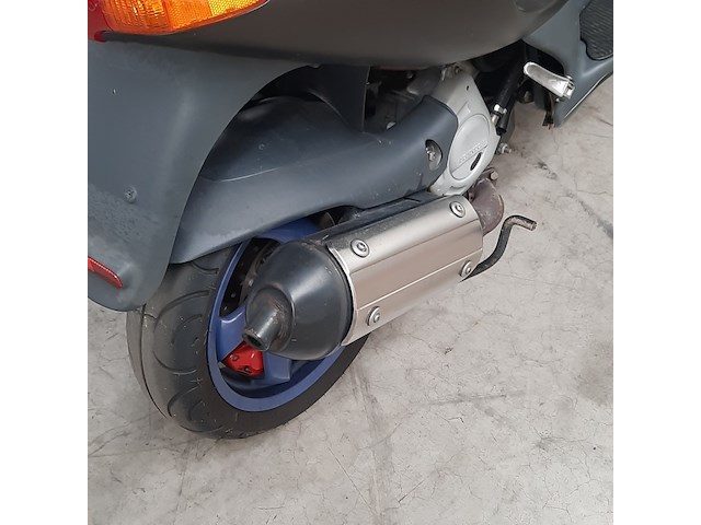 Motorscooter, gilera, runner 125 fx - afbeelding 22 van  23