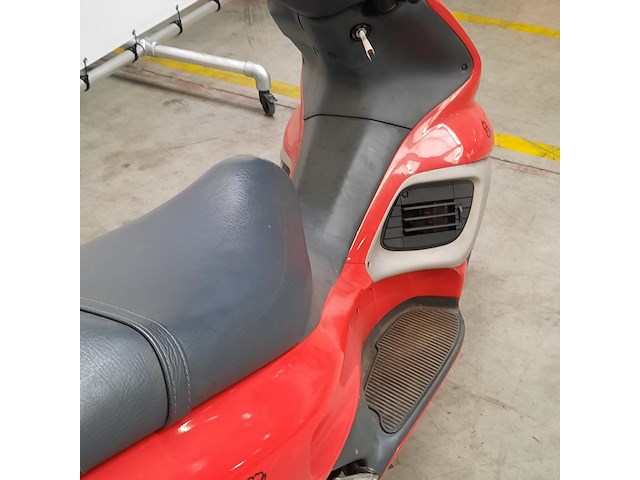 Motorscooter, gilera, runner 180 fxr, 2000 - afbeelding 3 van  21