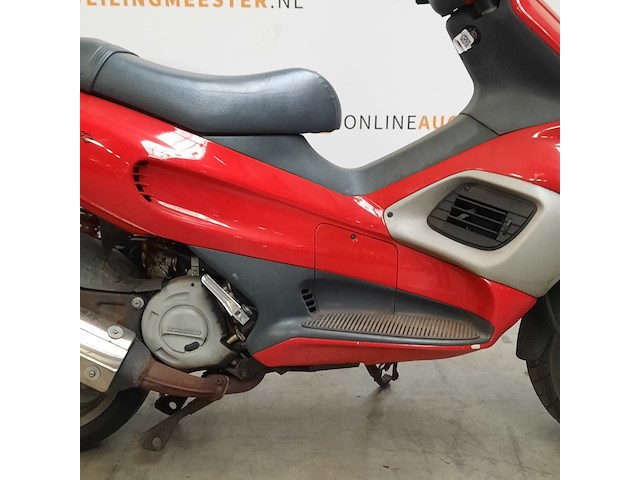 Motorscooter, gilera, runner 180 fxr, 2000 - afbeelding 15 van  21
