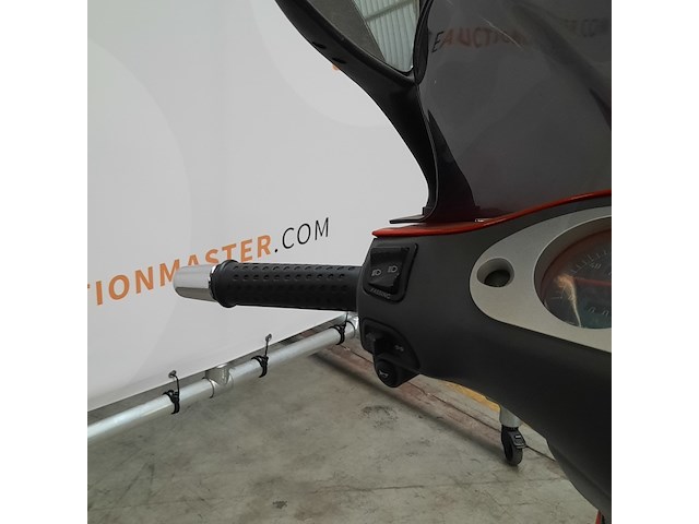 Motorscooter, gilera, runner 180 fxr, 2000 - afbeelding 6 van  21