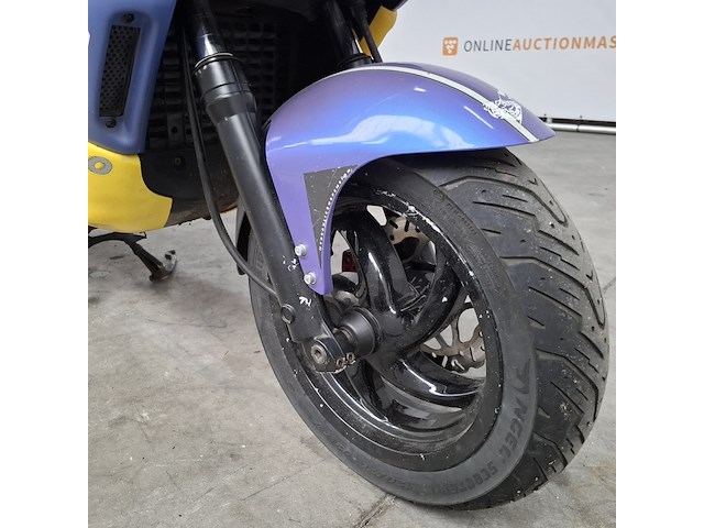 Motorscooter, gilera, runner fxr 180, 2000 - afbeelding 31 van  35