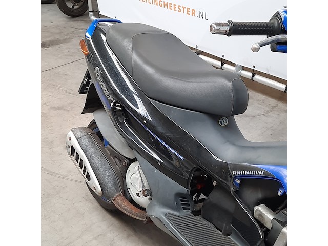 Motorscooter, gilera, runner - afbeelding 2 van  29