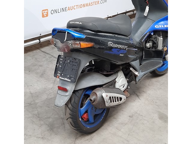 Motorscooter, gilera, runner - afbeelding 3 van  29