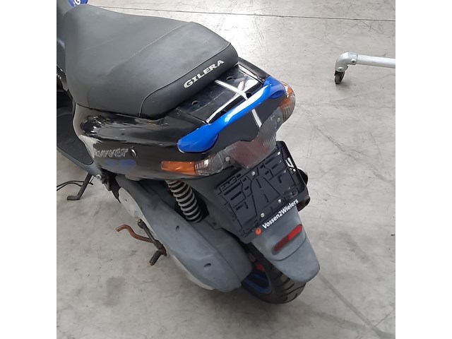 Motorscooter, gilera, runner - afbeelding 20 van  29