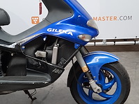 Motorscooter, gilera, runner - afbeelding 24 van  29