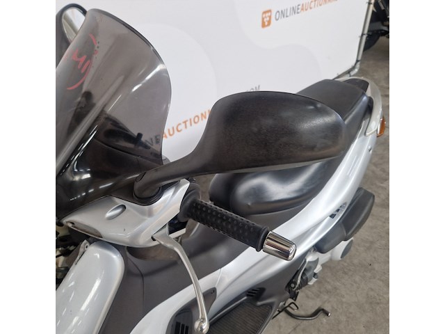 Motorscooter, gilera, runner - afbeelding 23 van  32