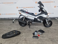 Motorscooter, gilera, runner - afbeelding 2 van  32