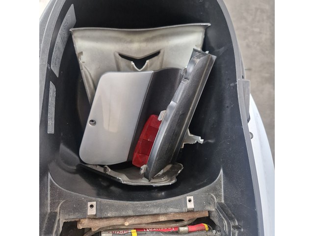 Motorscooter, gilera, runner - afbeelding 32 van  32