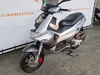 Motorscooter, gilera, runner - afbeelding 9 van  32