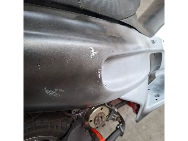 Motorscooter, gilera, runner - afbeelding 4 van  23