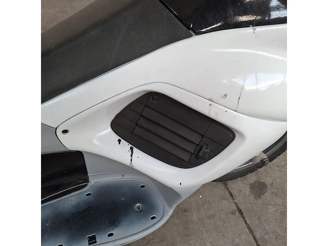 Motorscooter, gilera, runner - afbeelding 5 van  23