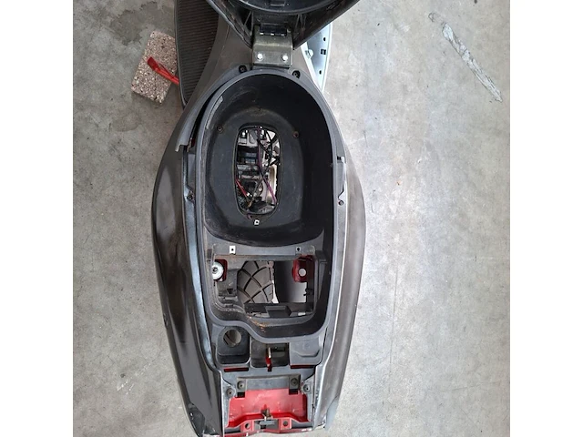 Motorscooter, gilera, runner - afbeelding 16 van  23