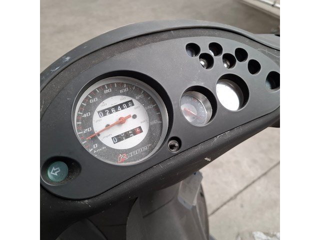Motorscooter, gillera, runner 125 fx ddsp, 1998 - afbeelding 16 van  33