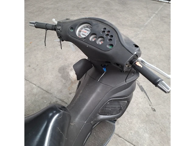 Motorscooter, gillera, runner 125 fx ddsp - afbeelding 33 van  33