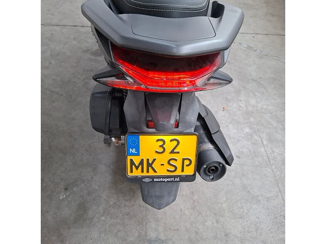 Motorscooter, honda, pcx 125, 2019 - afbeelding 13 van  20