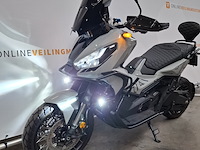 Motorscooter, honda, scooter nc 750 x-adv, 2023 - afbeelding 43 van  61