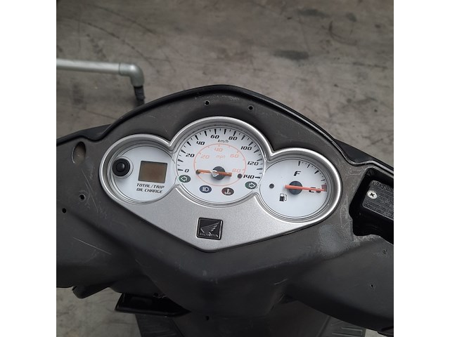 Motorscooter, honda, ses 150 dylan, 2005 - afbeelding 13 van  30