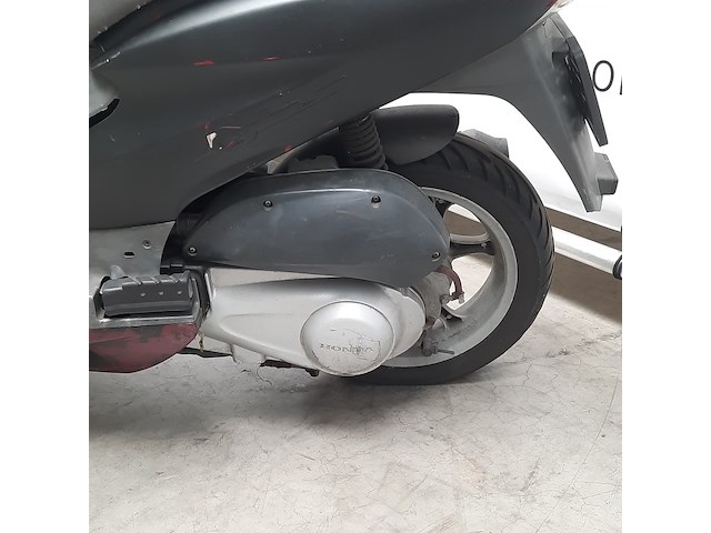 Motorscooter, honda, ses 150 dylan, 2005 - afbeelding 19 van  30
