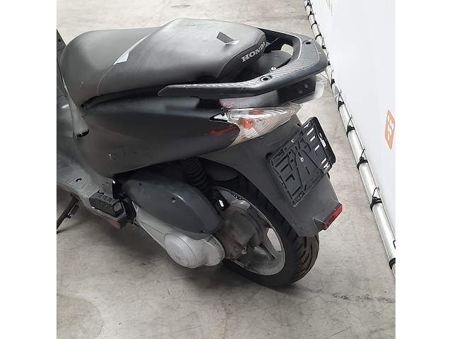 Motorscooter, honda, ses 150 dylan, 2005 - afbeelding 20 van  30