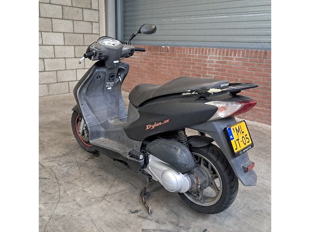 Motorscooter, honda, ses150 dylan, 2004 - afbeelding 35 van  67
