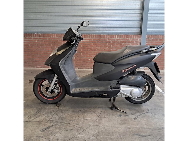 Motorscooter, honda, ses150 dylan, 2004 - afbeelding 45 van  67