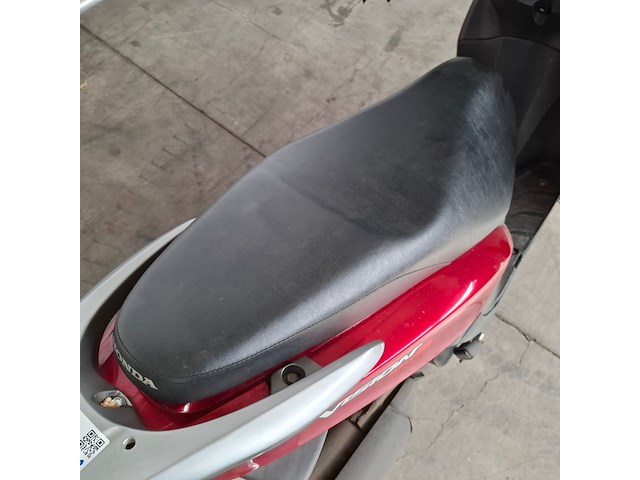 Motorscooter, honda, vision 110, 2012 - afbeelding 6 van  31