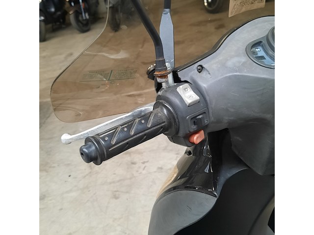 Motorscooter, kymco, 125 agility, 2007 - afbeelding 6 van  21