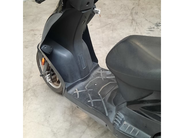 Motorscooter, kymco, 125 agility, 2007 - afbeelding 13 van  21