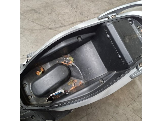 Motorscooter, kymco, 200 agility city, 2015 - afbeelding 13 van  26